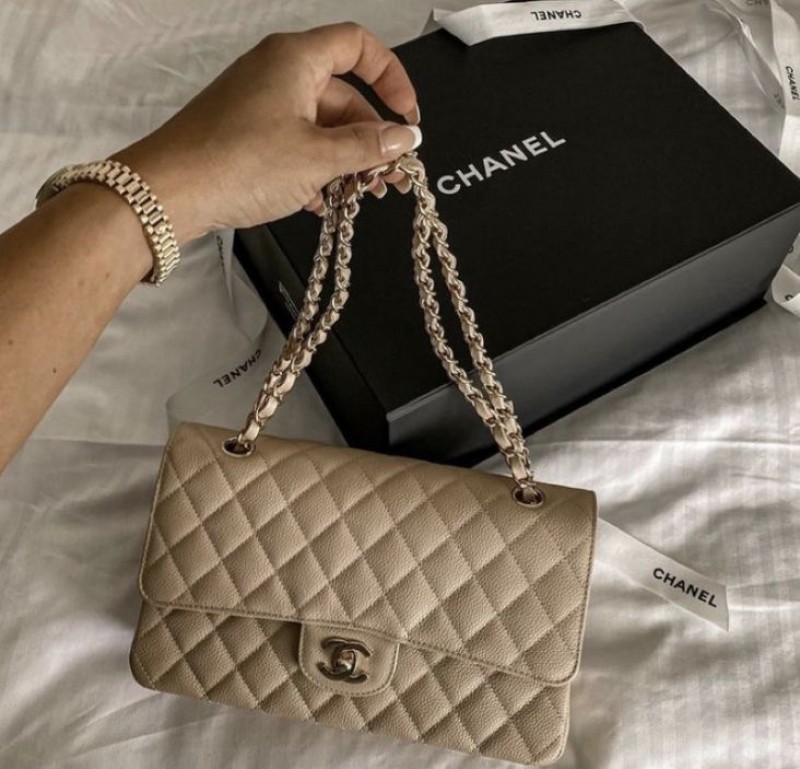 Chennel_Jumbo_Classic_Flap_Beige_With_OriginalBox