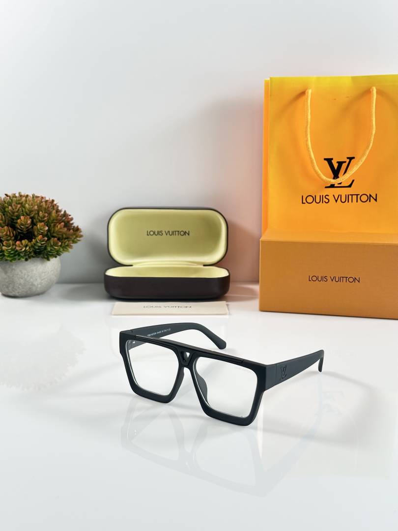 LV 1502 Black Frame