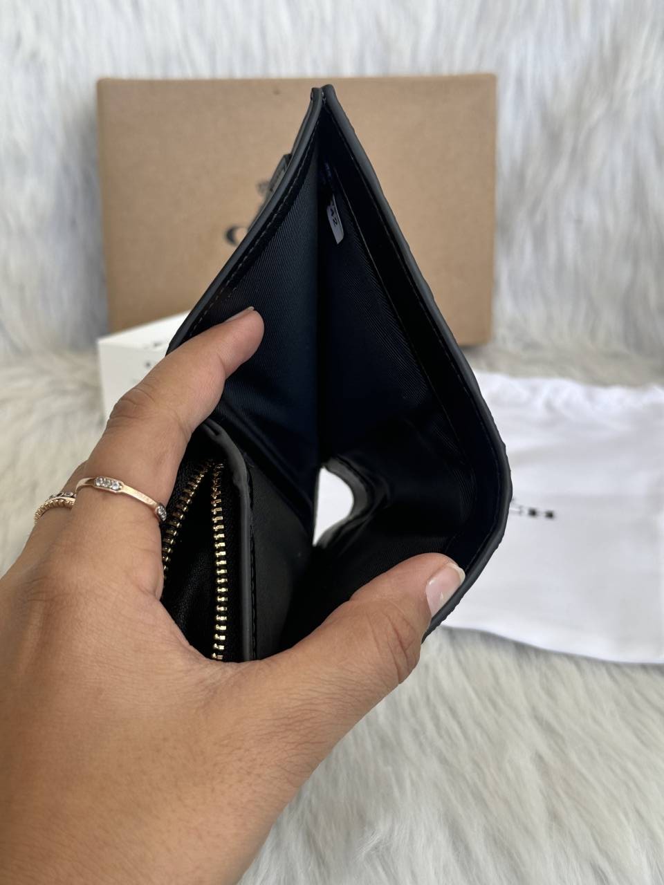 Coach_Snap_Wallet_Black_Edition_Coded_With_OriginalBox_DustCover_Tags