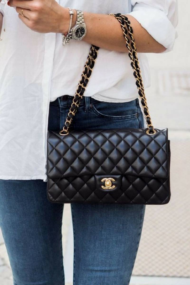 Chennel_Classic_Jumbo_Flap_Shoulder_Bag_With_OG_Box_&_Dust_Bag_(Black-113)