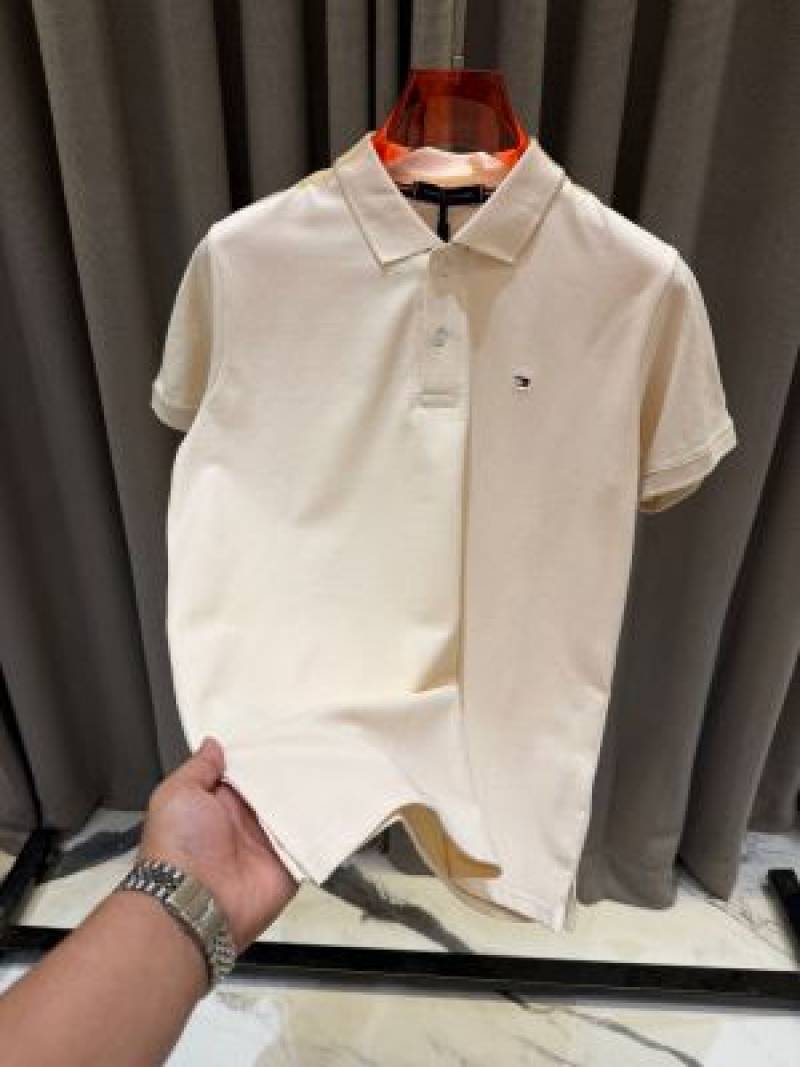 Tommy Hilfigar Chest Logo imported Box pack  Polo T-shirt Cream