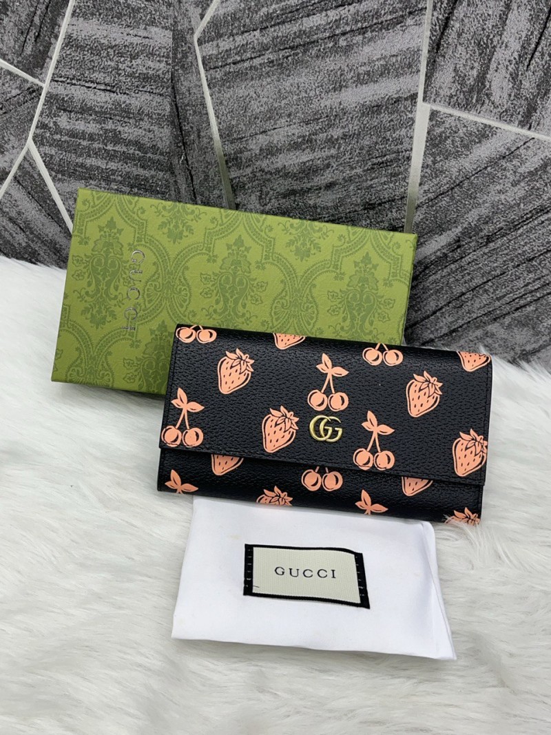 Guchi_GG_Textured_Dollar_Berry_Print_Leather_Wallet_With_OriginalBox_DustCover