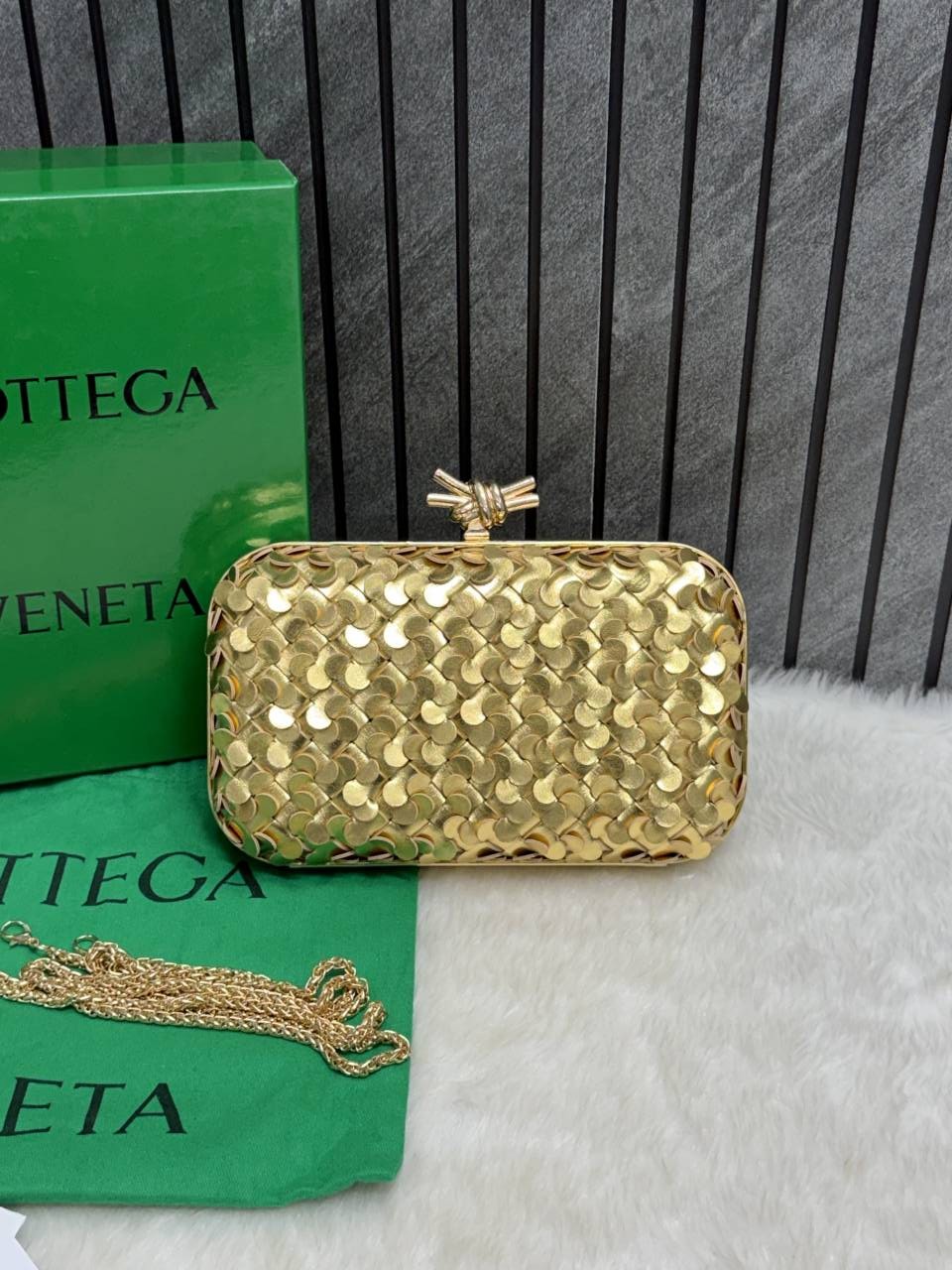 Bottega_Veneta_Gold_67_Knot_Leather_Clutch_With_OriginalBox_DustCover_Highend