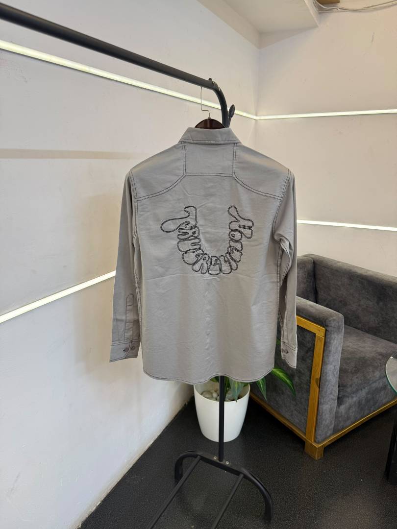 True religion grey imported cargo double pocket shirt