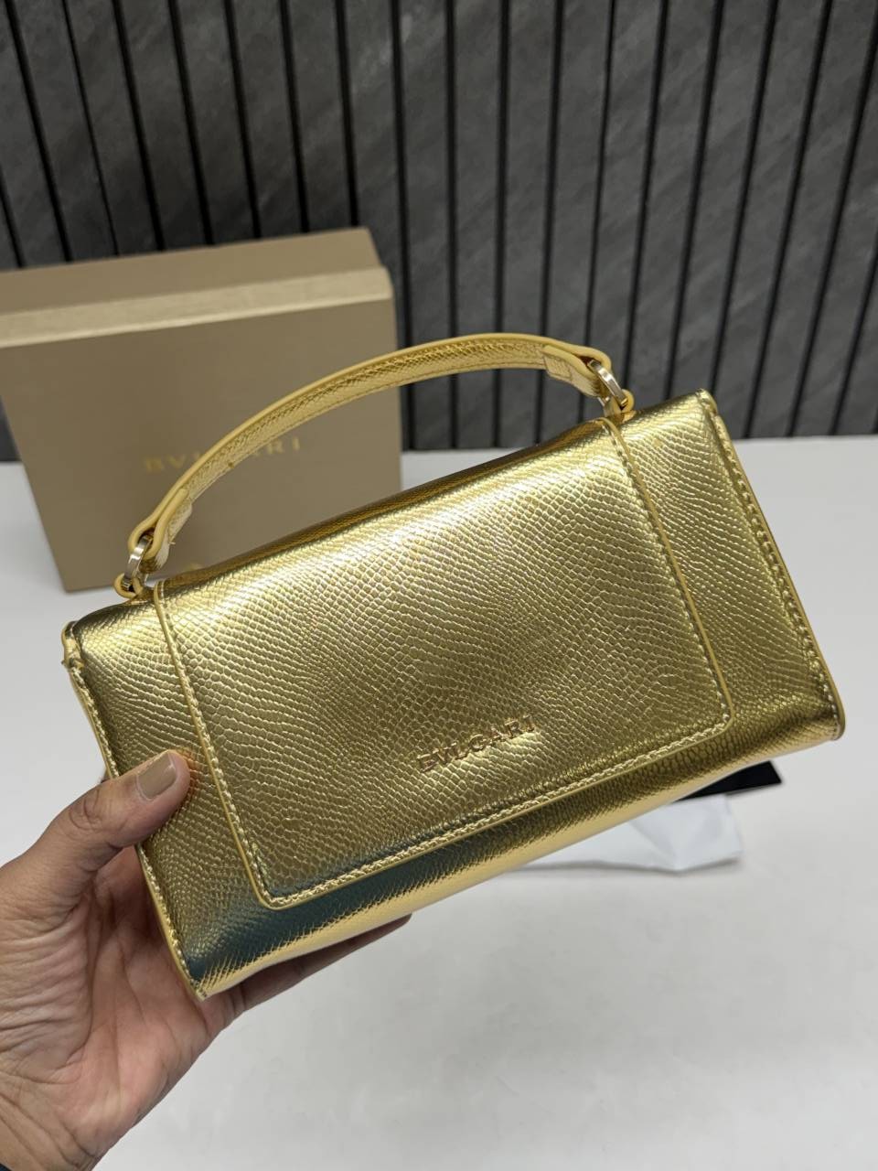 Bvlgari Serpenti Forever Phone Case Crossbody Bag With Top Handle Original Box Packing