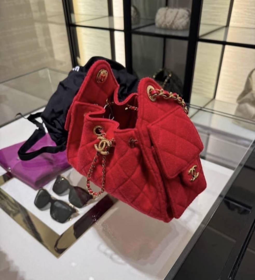 Channel Classic Hobo Premium Handbag Bag With OG Box & Dust Bag (Red - 1159)