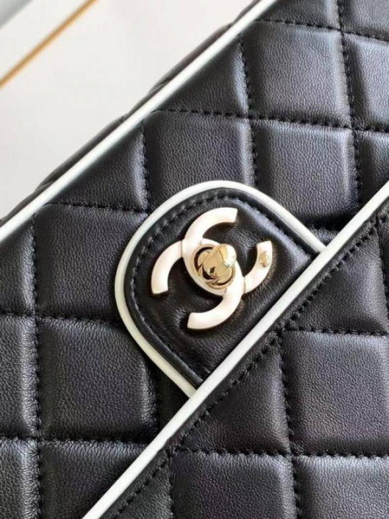 Channel Pearl Classic Panda Flap Shoulder Bag With OG Box & Dust Bag (Black - 1201)