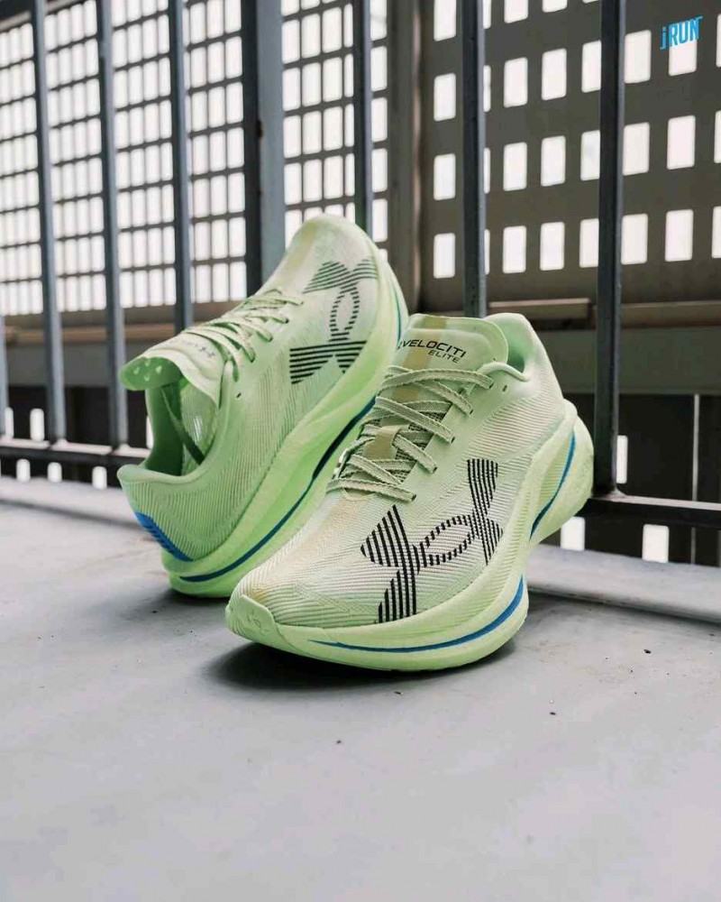 Underr Armour Velociti Elite 3 Lime Green 2625
