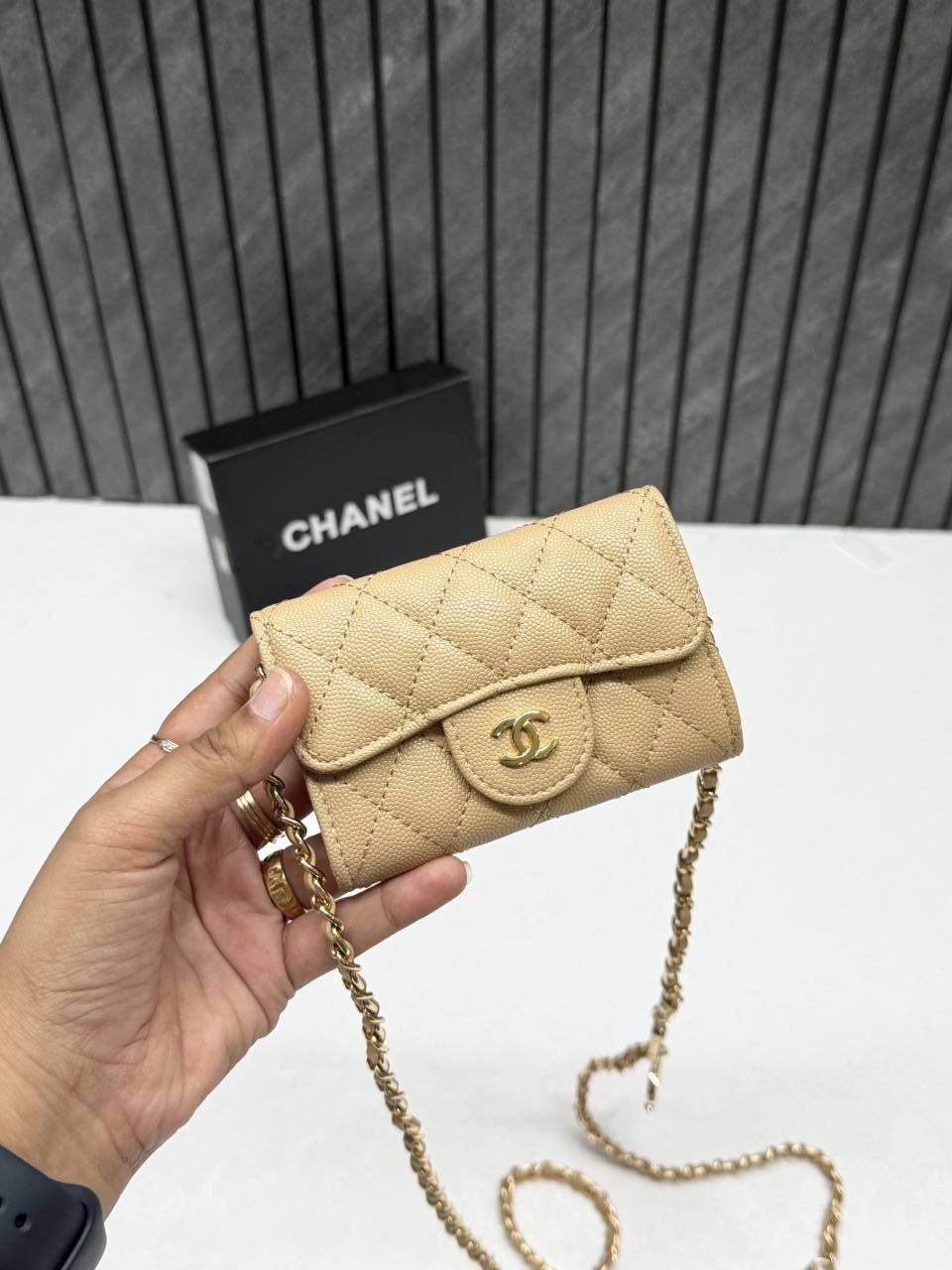 Chennell 04 Mini ChainWallet With OriginalBox DustCover Super Premium
