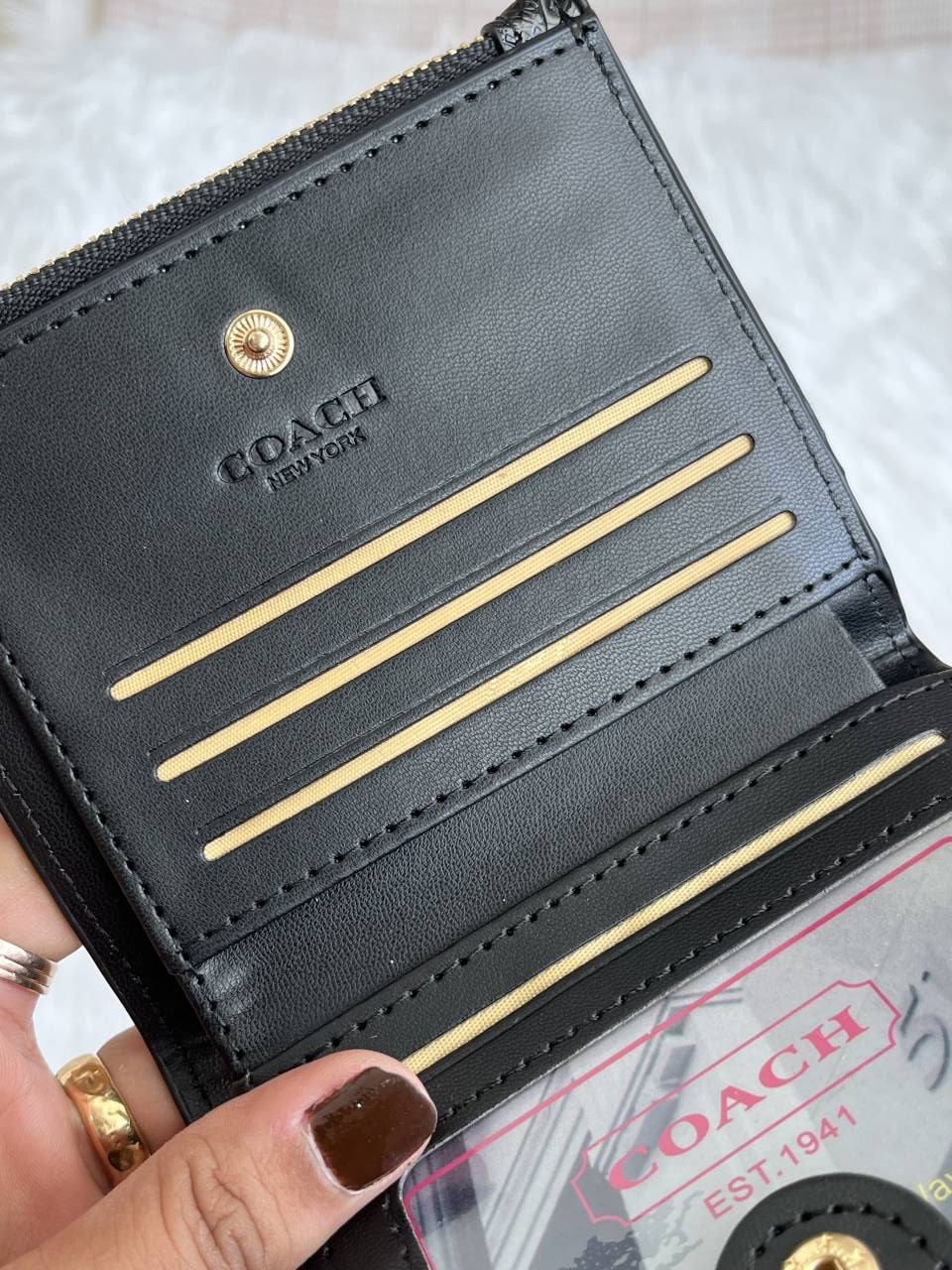 Coacch Snap Wallet Black Mini With Original Box dustCover