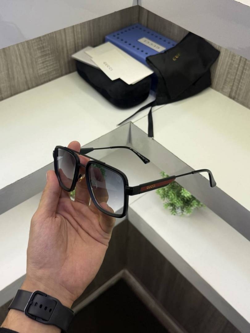 Gucc 964 Black Sunglass
