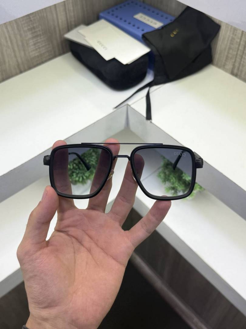 Gucc 964 Black Sunglass