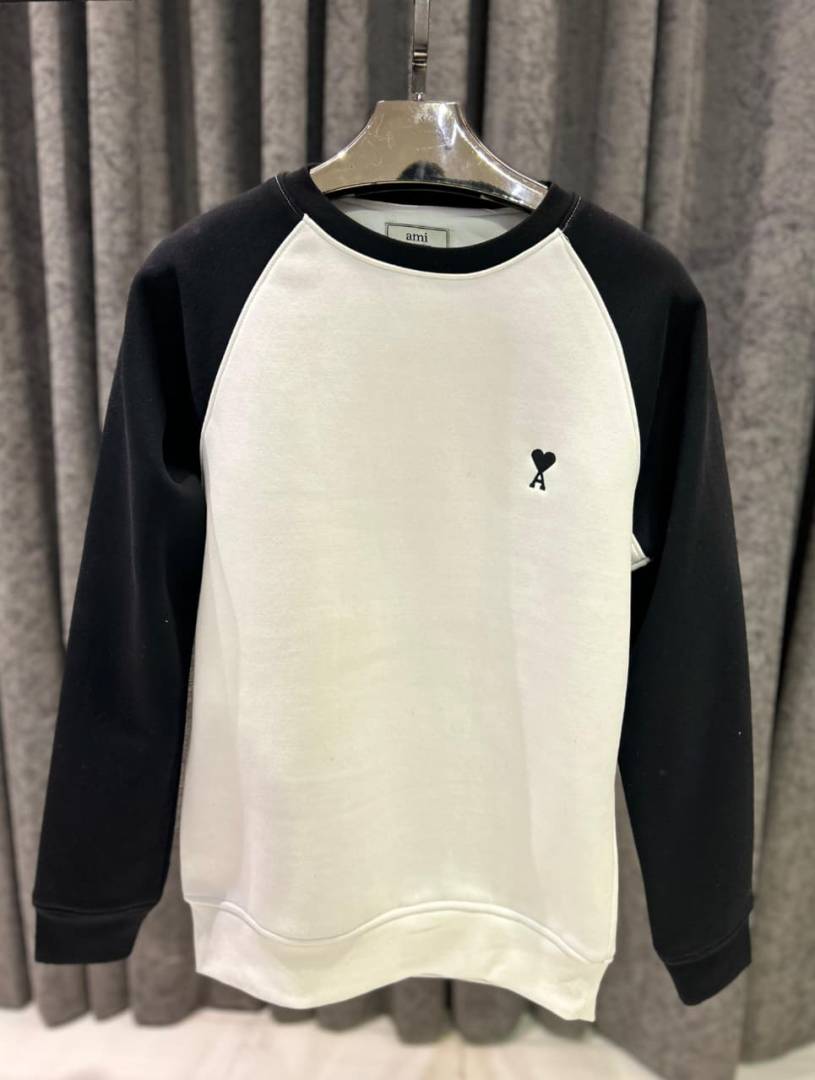 Ami IMPORTED STORE ARTICLE SWEATSHIRT WHITE BLACK