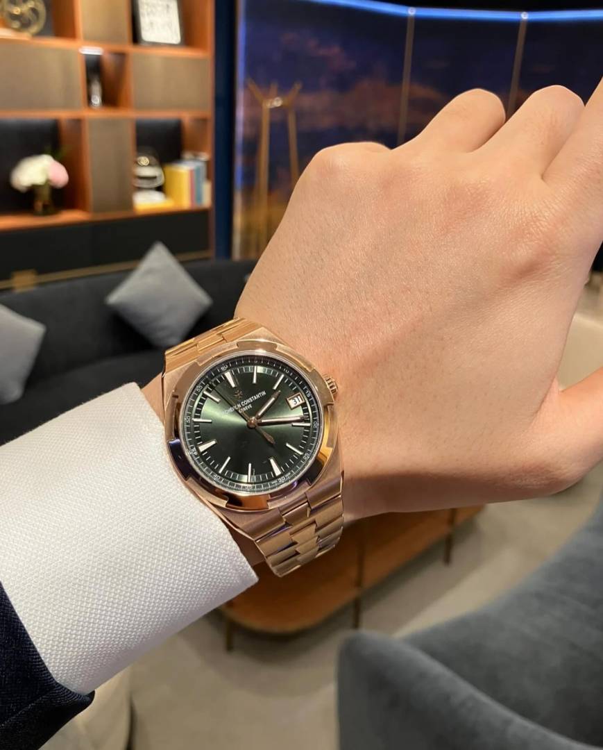 Vacheron Constentin Overseas 4500V