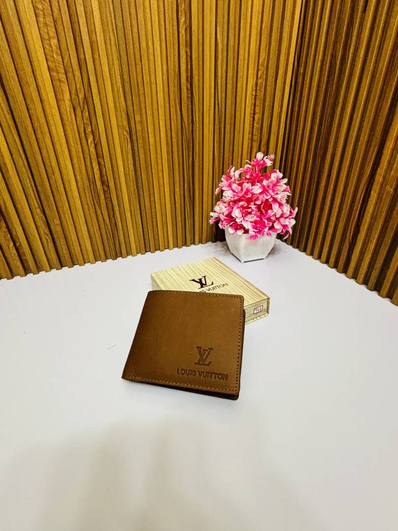 144 LV LOUIIS VUITTON PREMIUM QUALITY WALLET NO.52