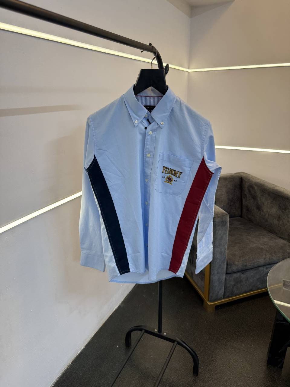 Tommy hilfigar side strips pocket embroidery logo imported shirt sky