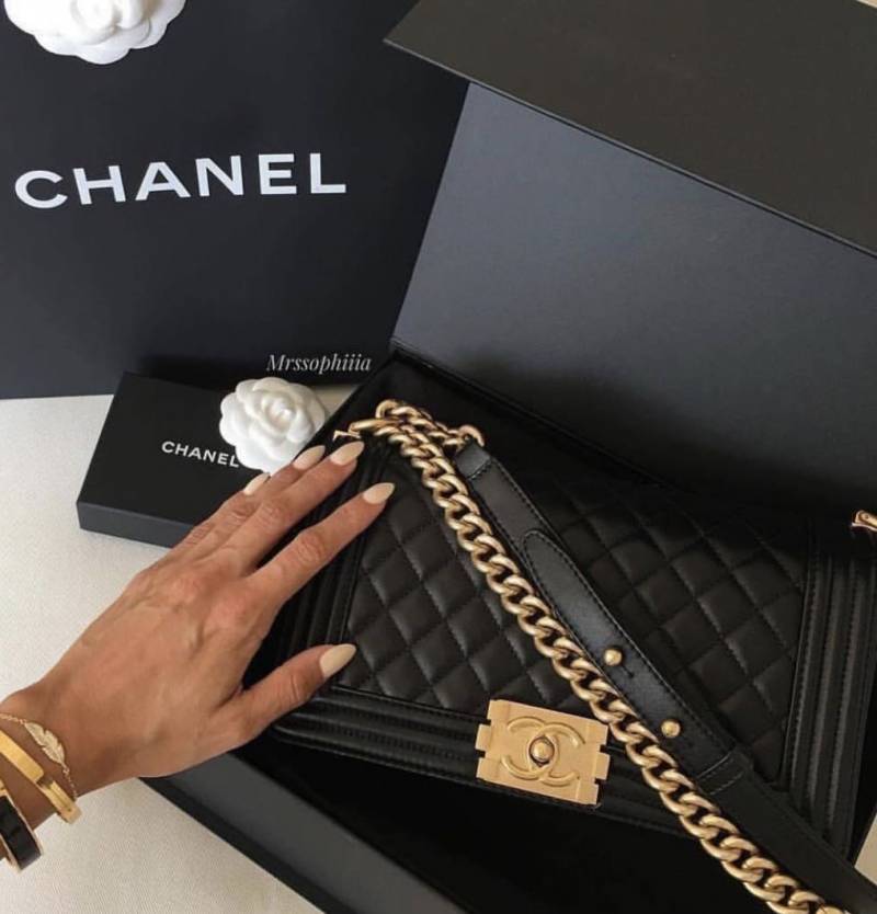 Chennel_LeBoy_Large_ShoulderBag_With_OriginalBox