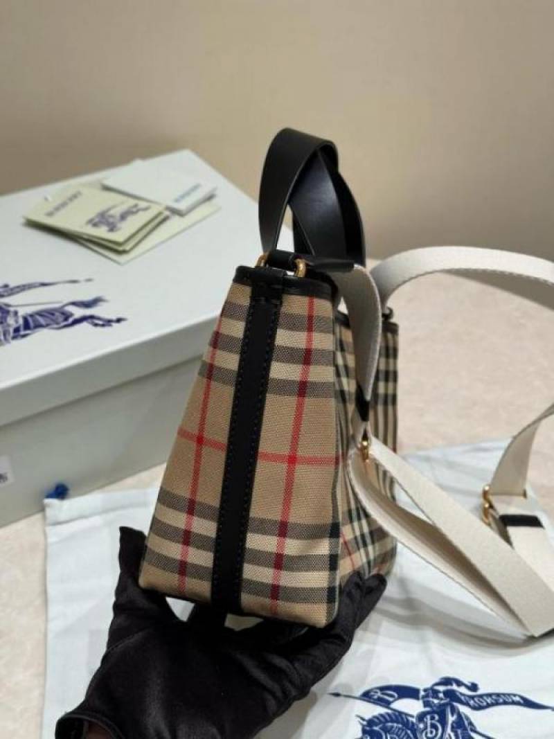Burbberry Classic Check Tote Hand Bag With OG Box & Dust Bag (Checks - 1154)