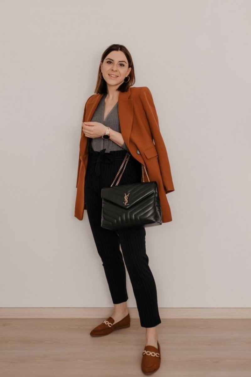 YSL Saint Laurent Loulou Shoulder Bag With OG Magnetic Box & Dust Bag (Black - Gold - 165)