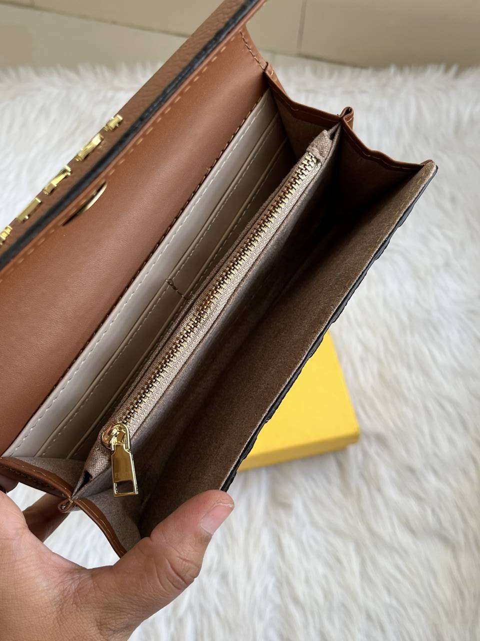 Fendy_130_Fold_Wallet_With_OriginalBox