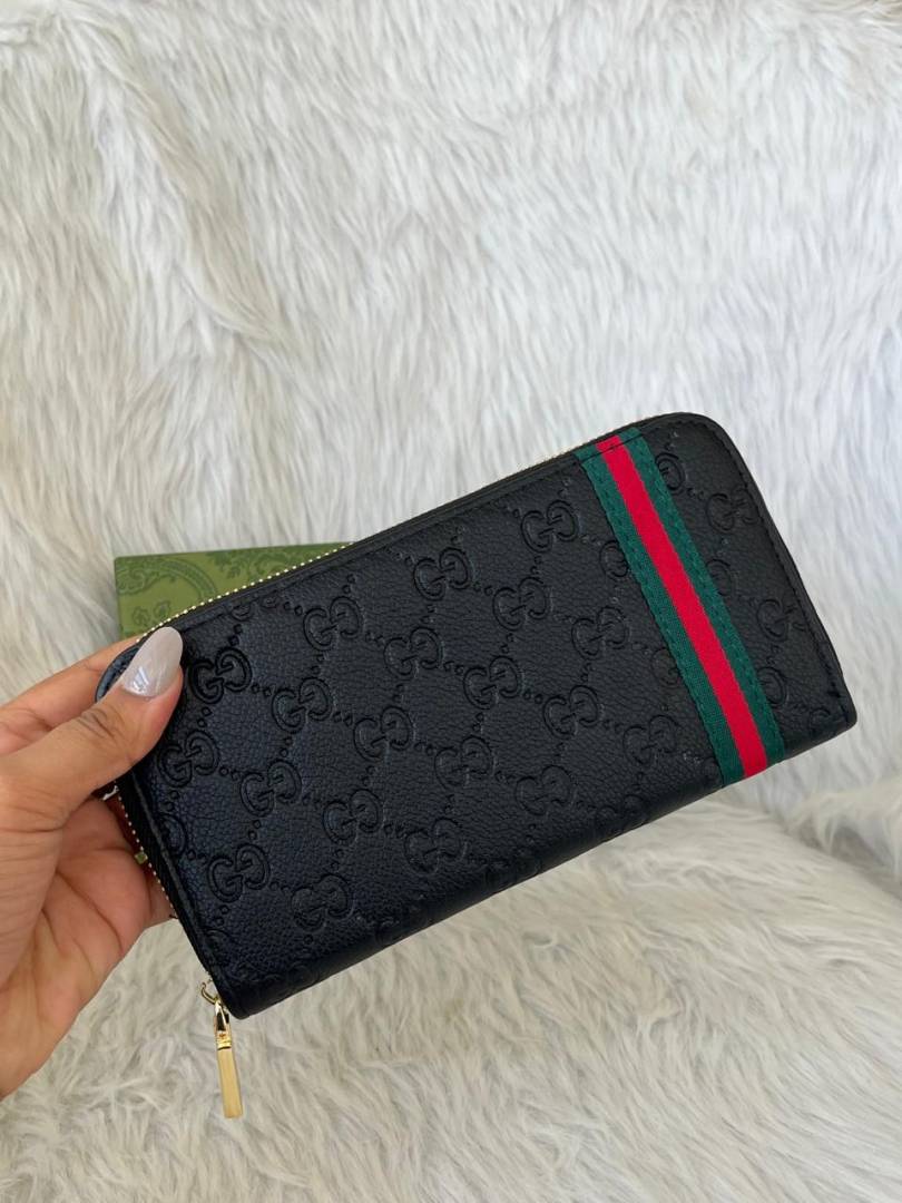 Guchi_153_Zippy_LongWallet_With_OriginalBox