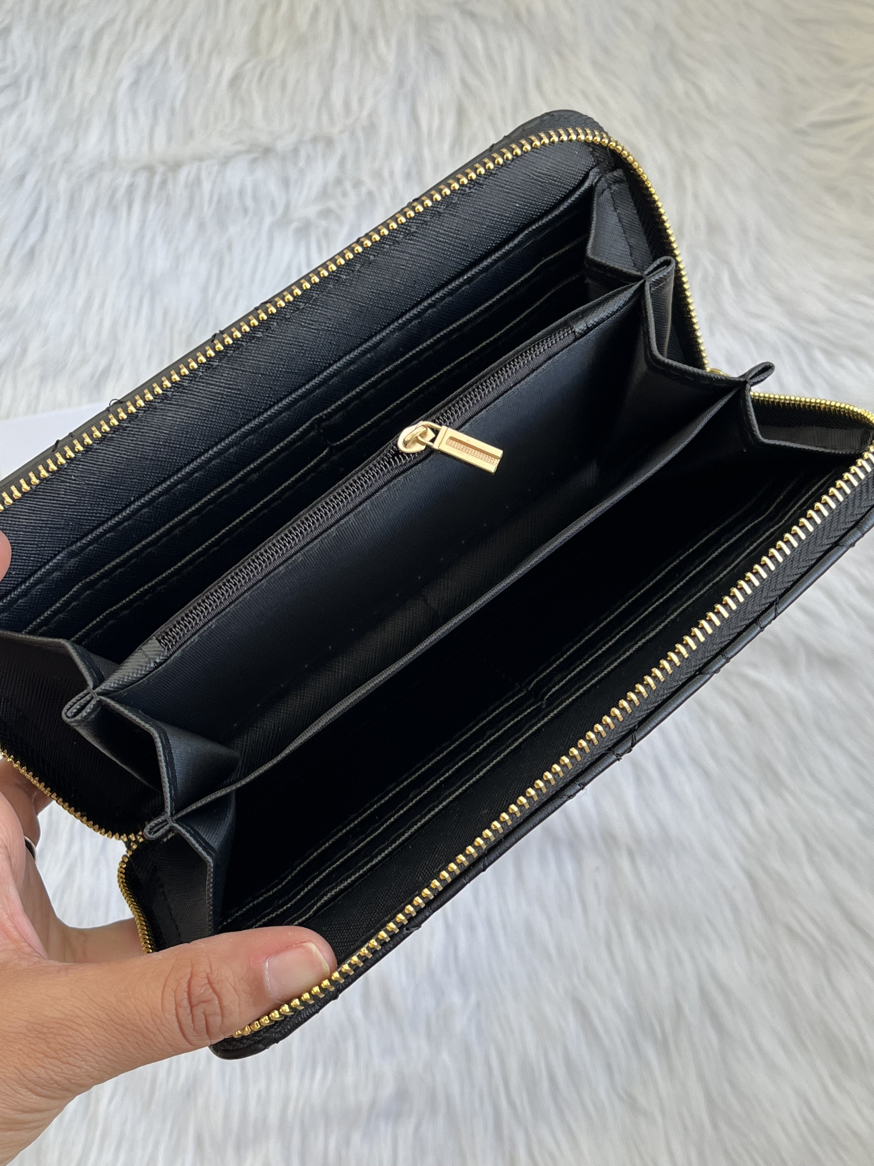 Dior_70-86_Black_Zippy_Wallet_With_OriginalBox