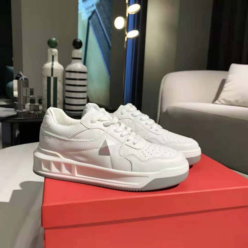 valentynoo garavani one stud white sneakers--