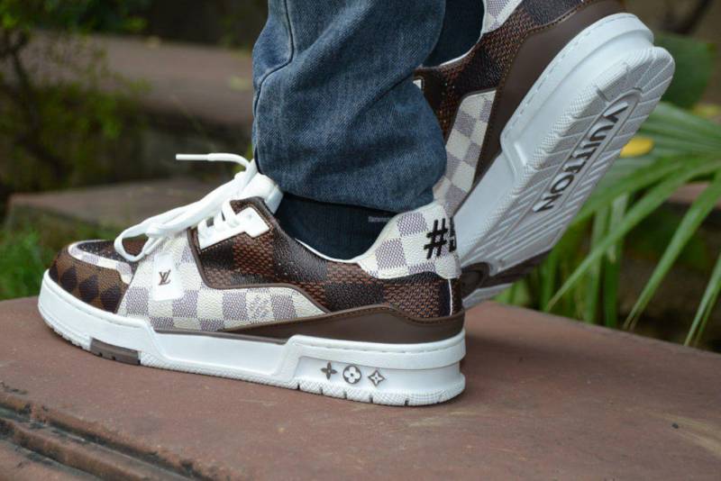 vuitto nn lv Trainer sneaker checkered brown with full kit