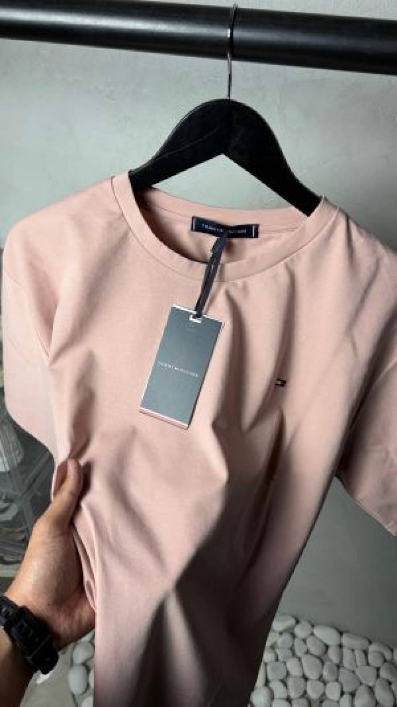 Tomm Hilfige-r Premium Round Neck T Shirt with OG Box Packaging 1577 Sale VS1000