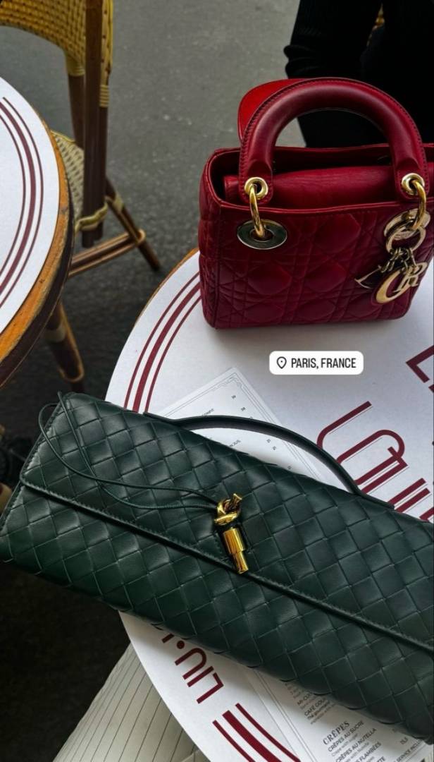Bottega Veneta Green Andiamo Long Clutch Bag With Original Box Dust Cover & LongSlingBelt