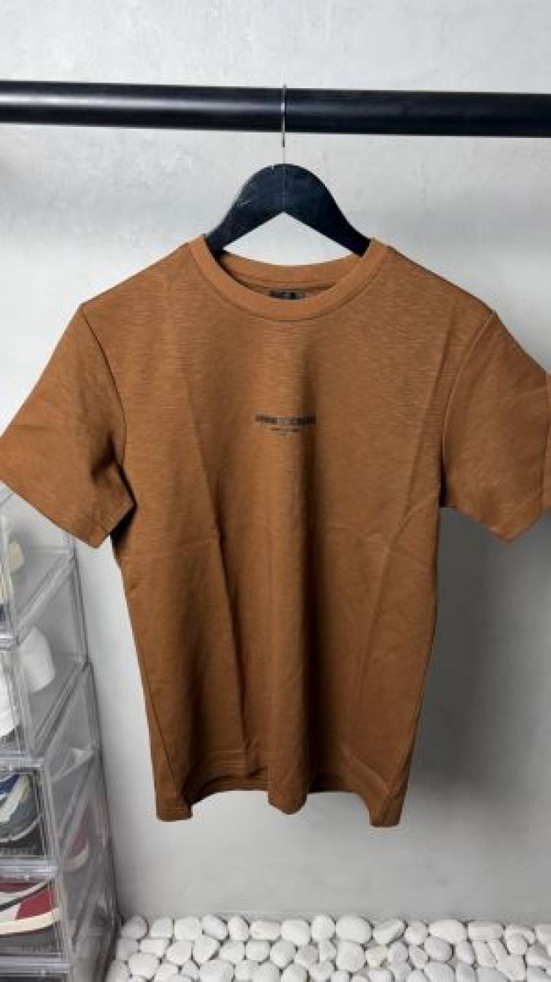 Armaanii Exchang e Premium T Shirt 1666.  sale- offer. VS1000
