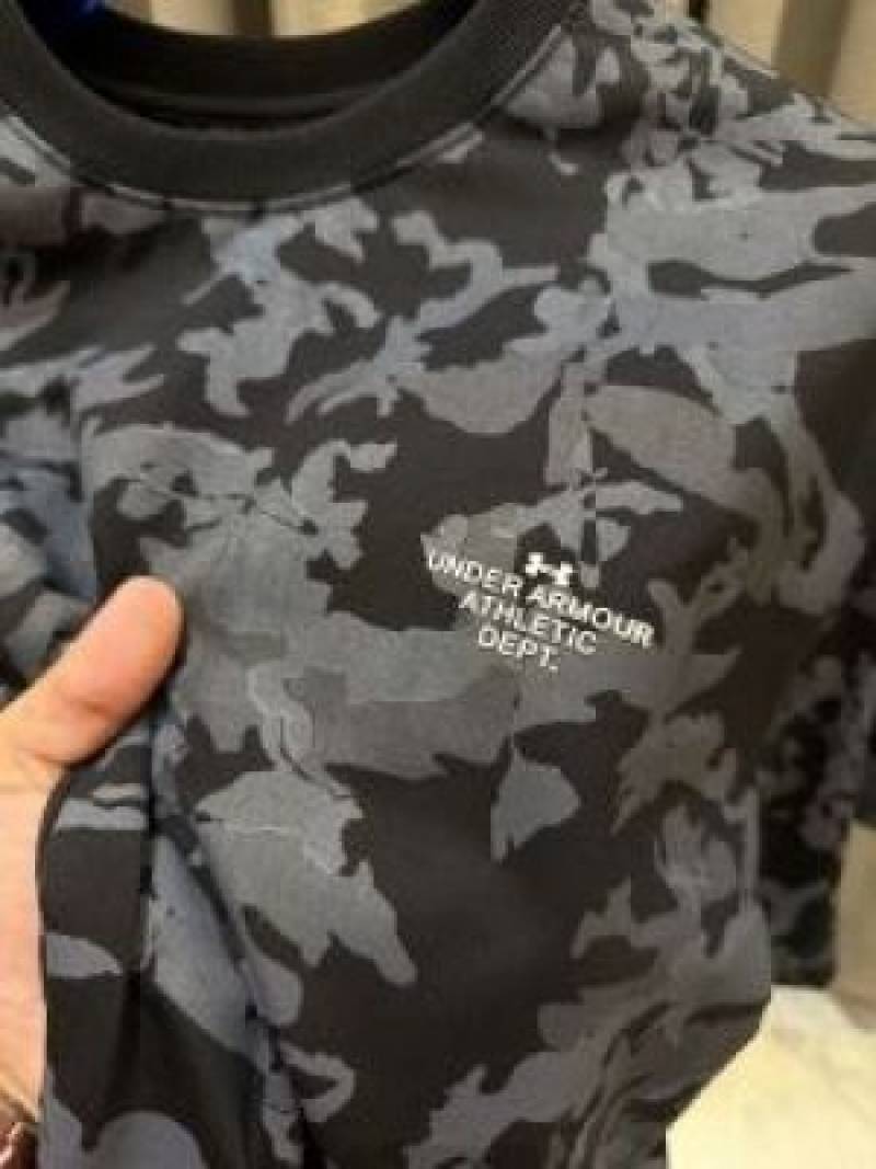 Under Armo r Army Print Premium Tshirts