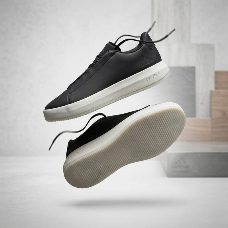 ADIDDAS ACESMASH BLACK WHITE