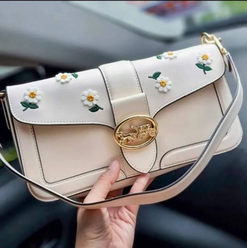 Coaach Georgie Signature Shoulder Bag With OG Box & Dust Bag (White - 535)