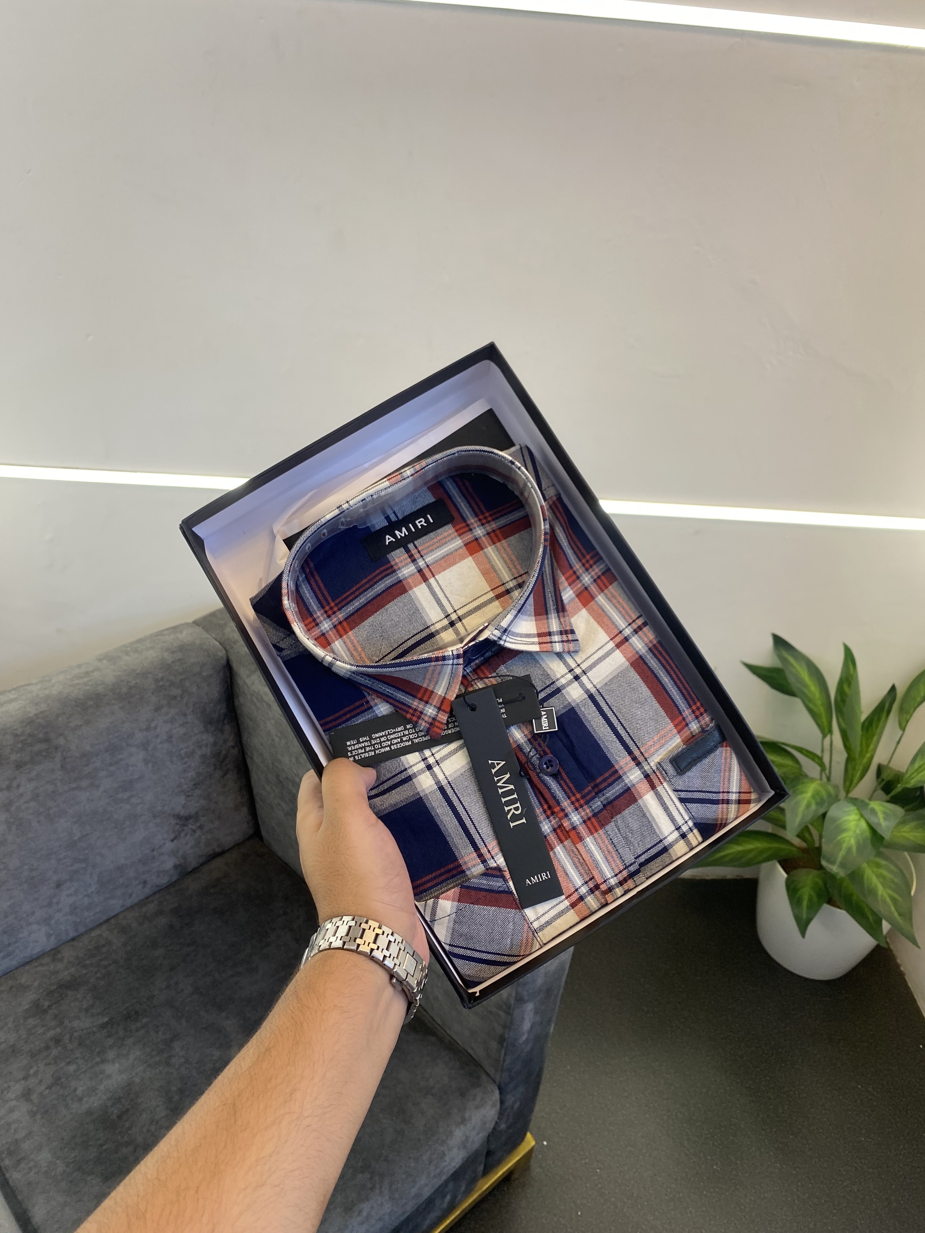 Ameeri style 4 checks imported box packing shirt red blue