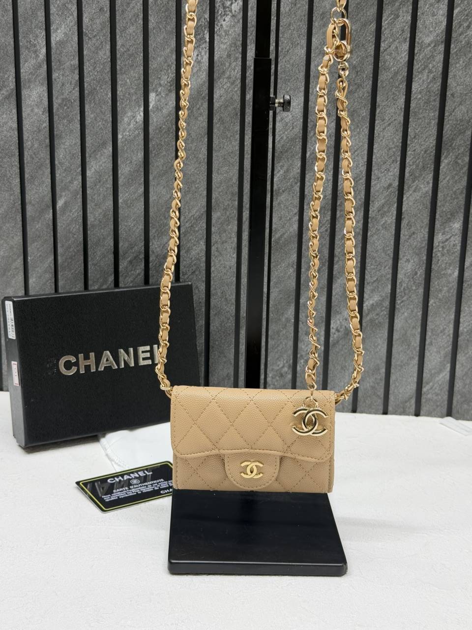 Chennell 04 Mini ChainWallet With OriginalBox DustCover Super Premium