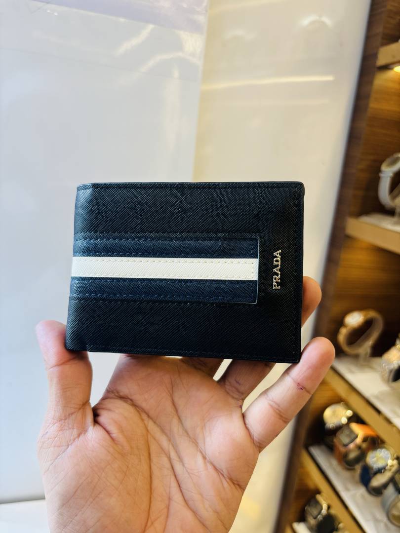 102 PRADDA PREMIUM QUALITY WALLET