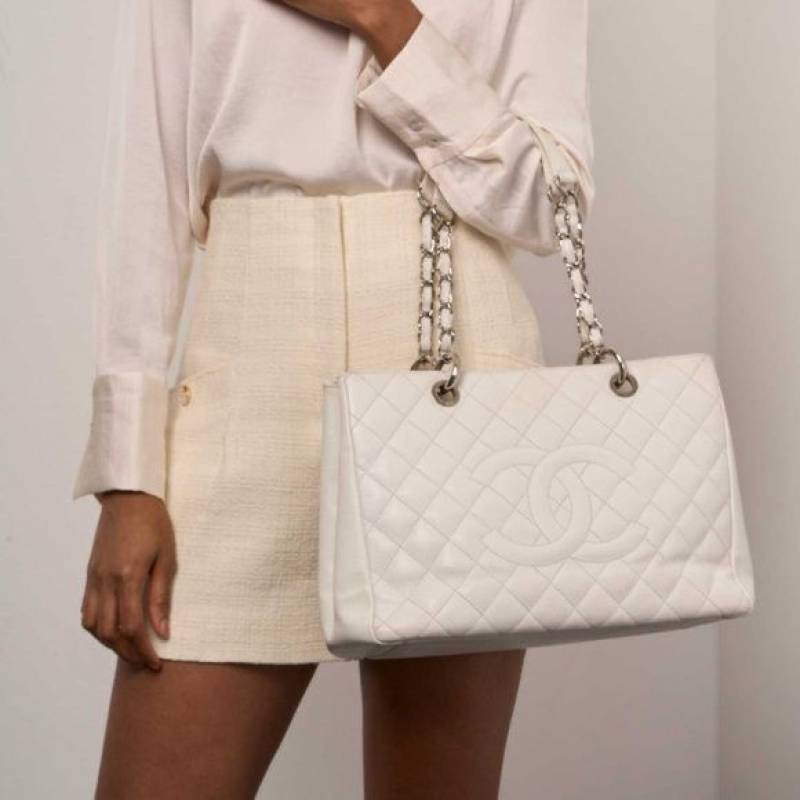Chaneel GST White Medium Handbag With Original CarryBag & DustCover