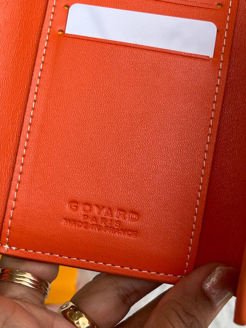 Goyerd_G-10_Gabriel_Wallet_With_Original_Box_And_Dustcover