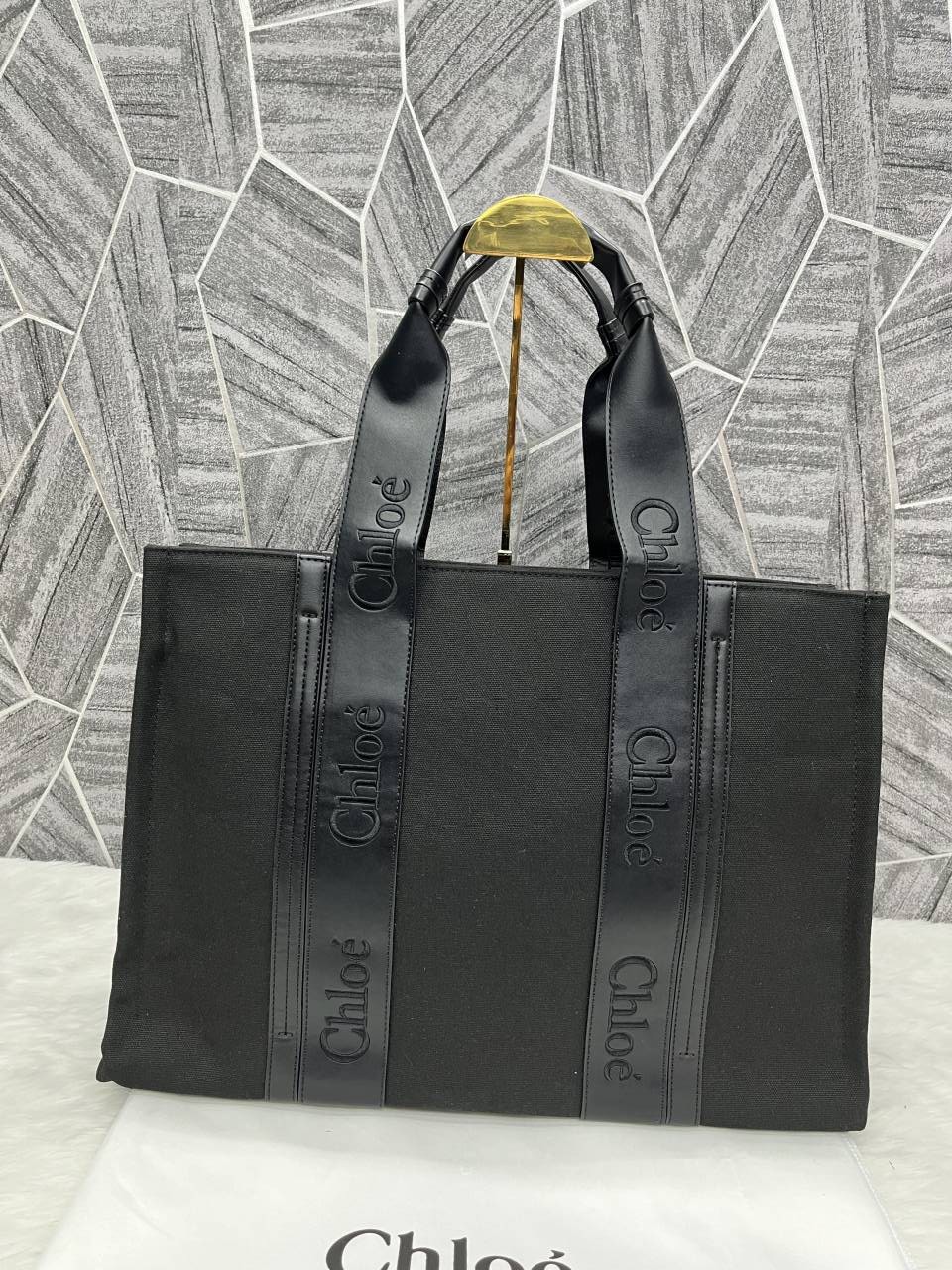 Chloe Woody Canvas Tote Bag Large With Dust Cover