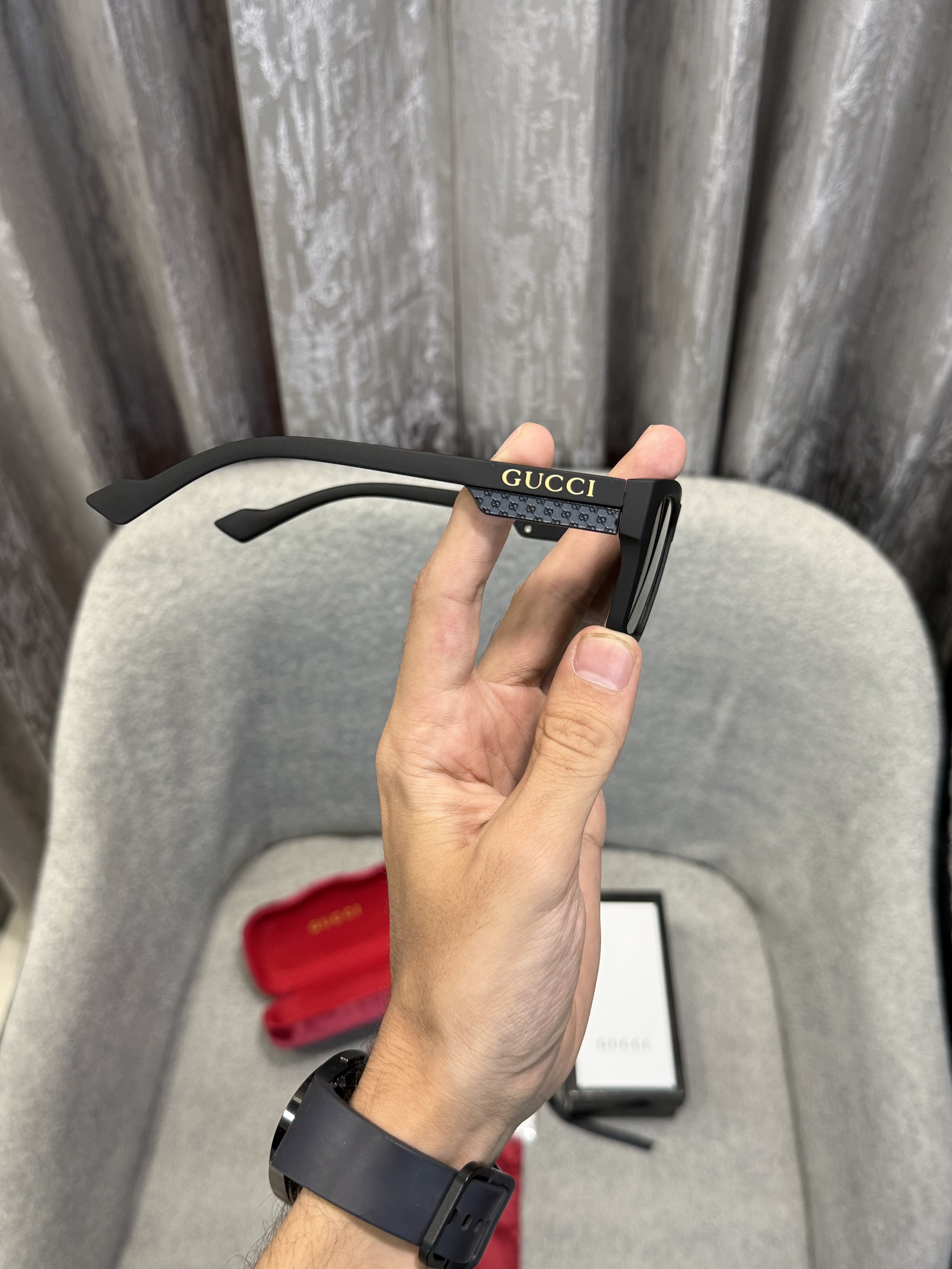Guchi Model 1088 Premium sunglass