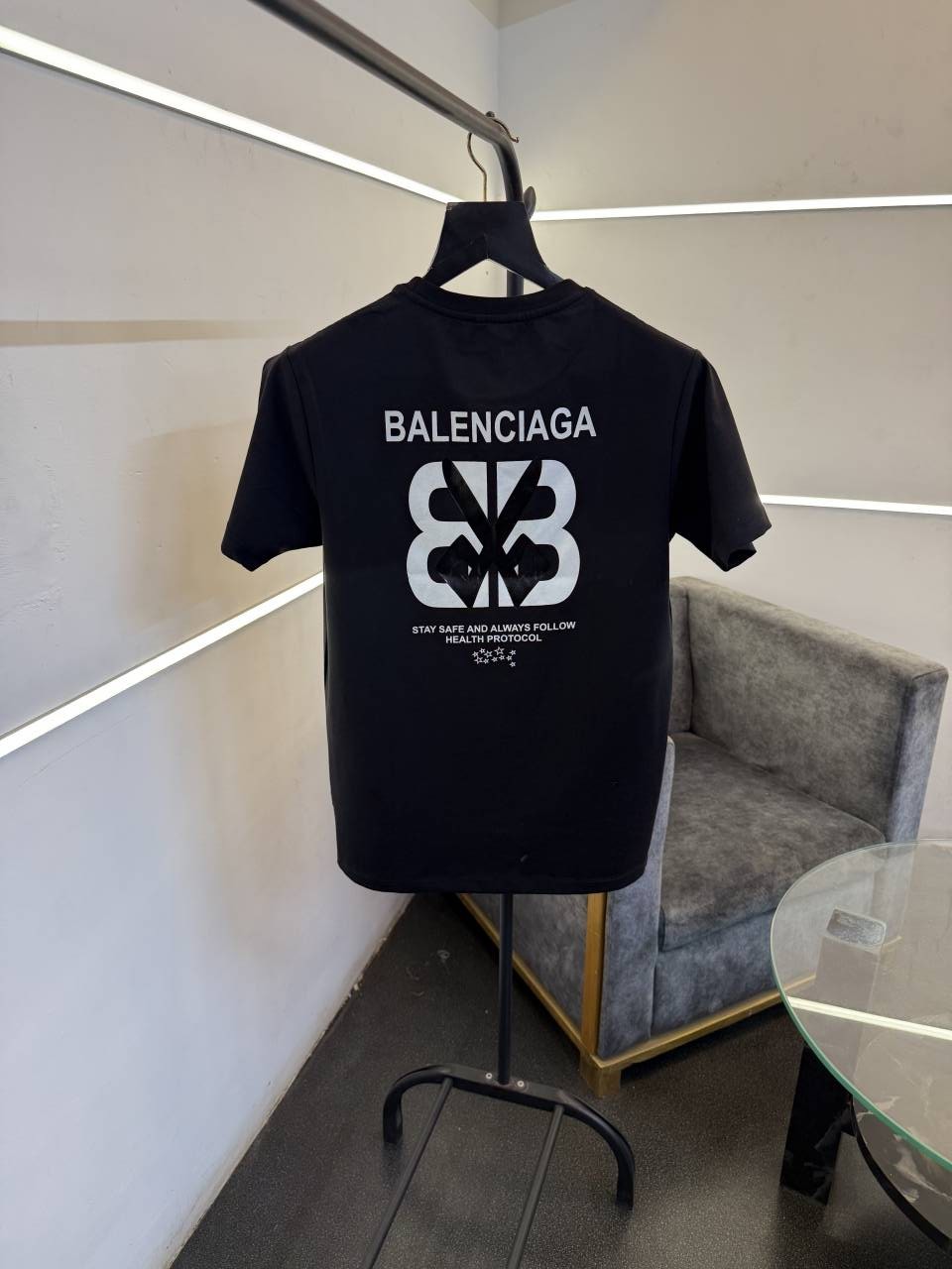 Balenciag a black front and back print turkish imported round neck tshirt sale
