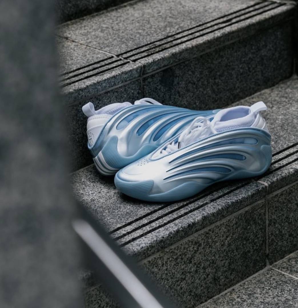 ADIDDAS HARDEN VOLUME 9 GLOW BLUE