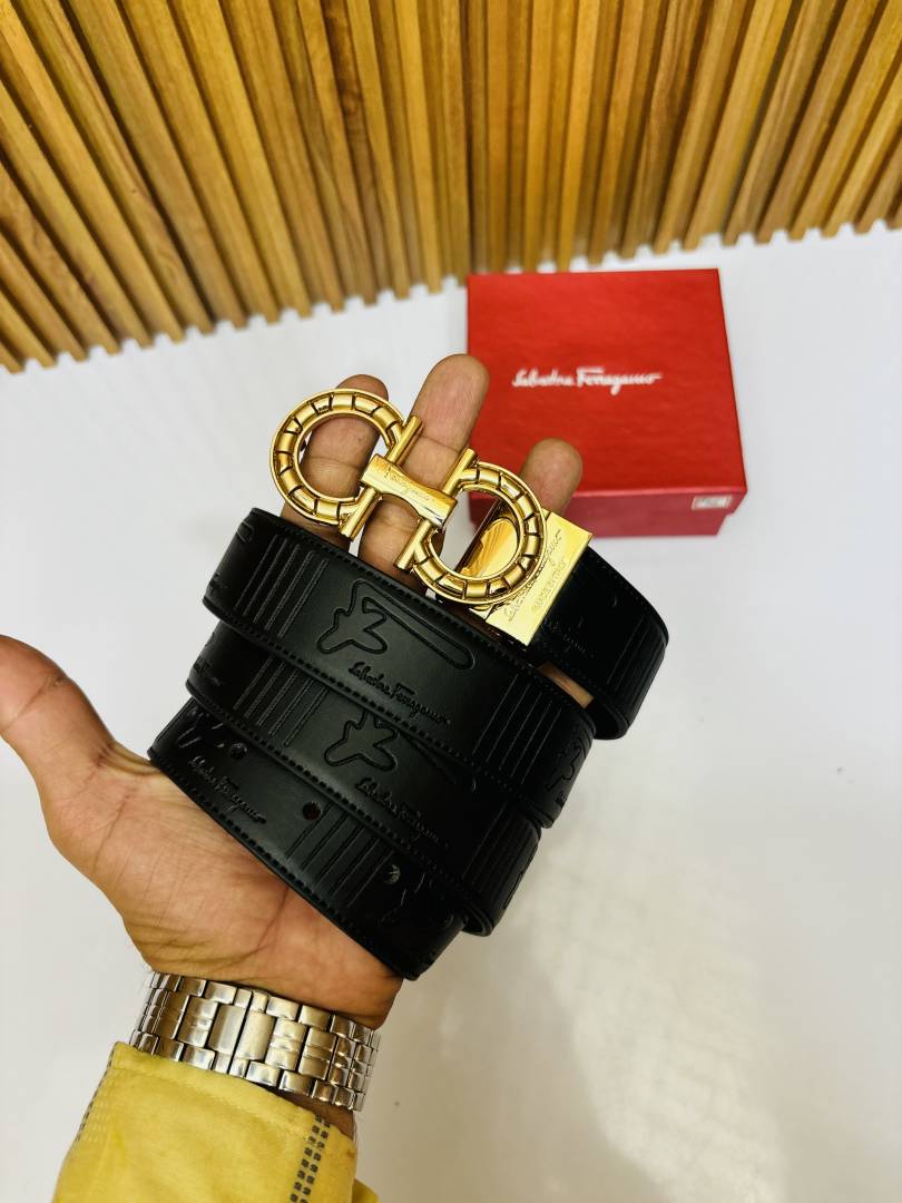 36 SF SALVATORE FERAGAMO PREMIUM QUALITY REVERSIBLE BELT