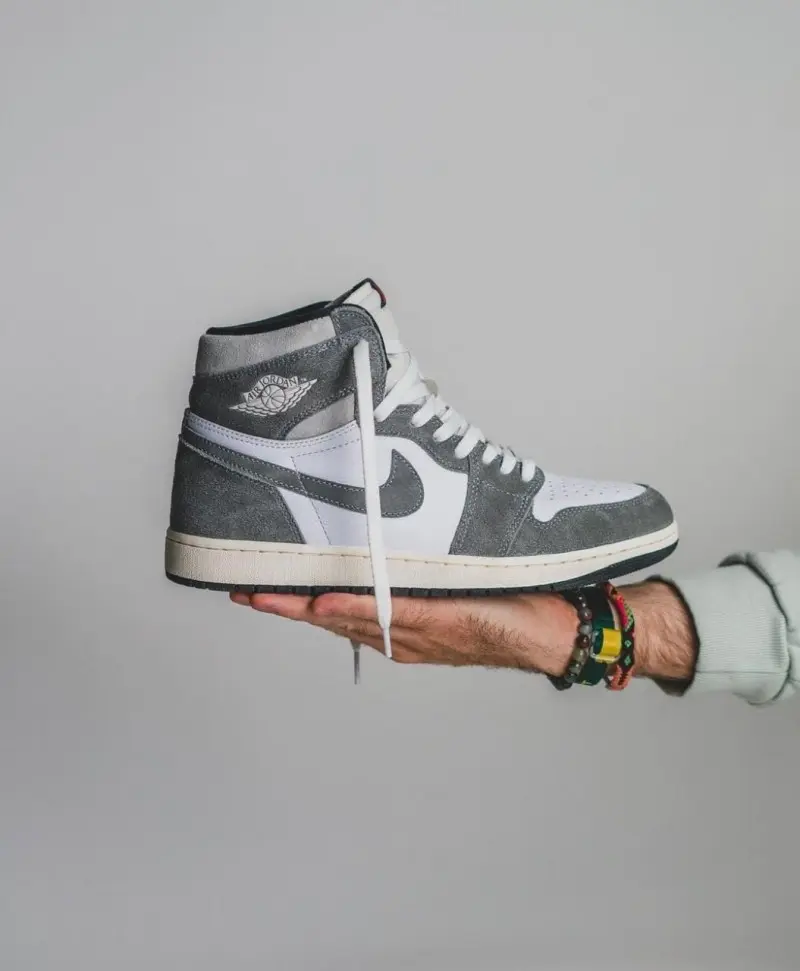 Air Jordan 1 High Washed Black - Image 4