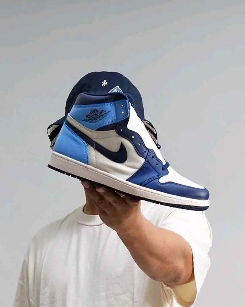 Air Jordan 1 Retro High OG ObsidianUniversity Blue - Image 2
