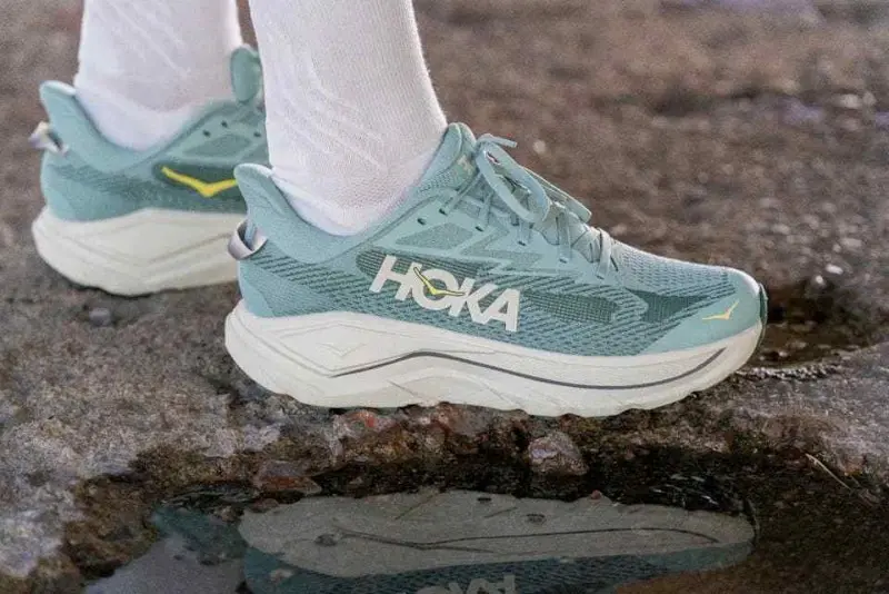 Hoka Challenger 8 Jade Truffle Salt - Image 5