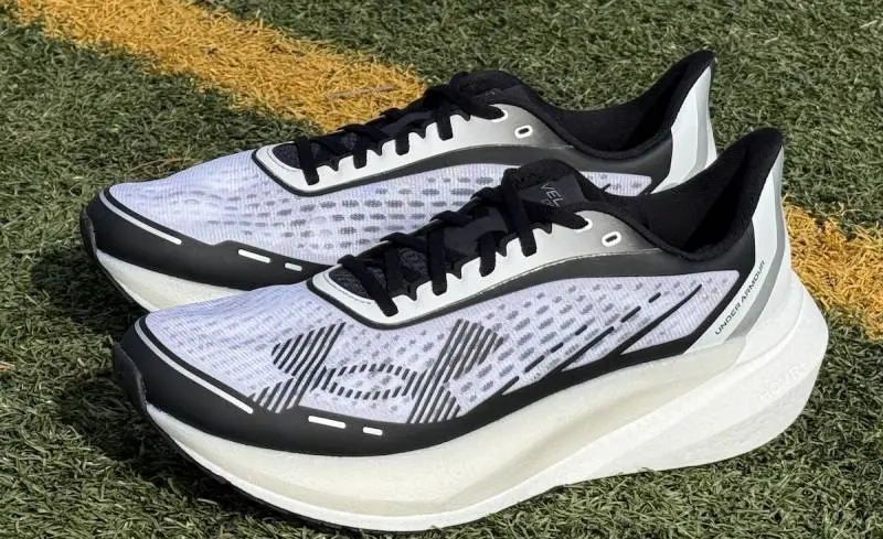 Under Armor Velociti Distance running White - Image 3