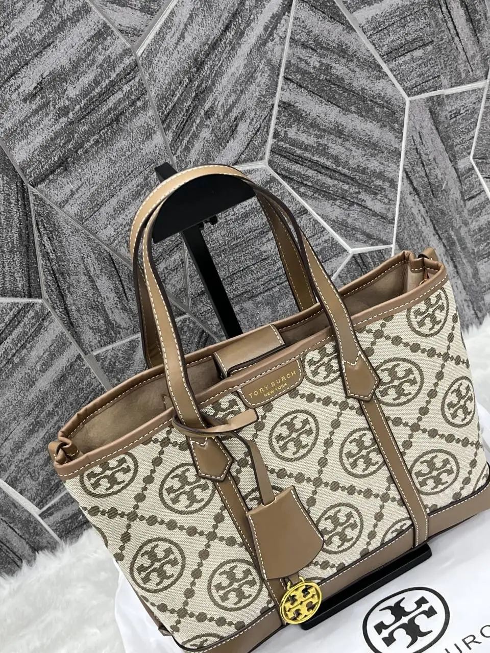 Tori Burch Mini Jacquard Tote With OriginalDustCover - Image 11