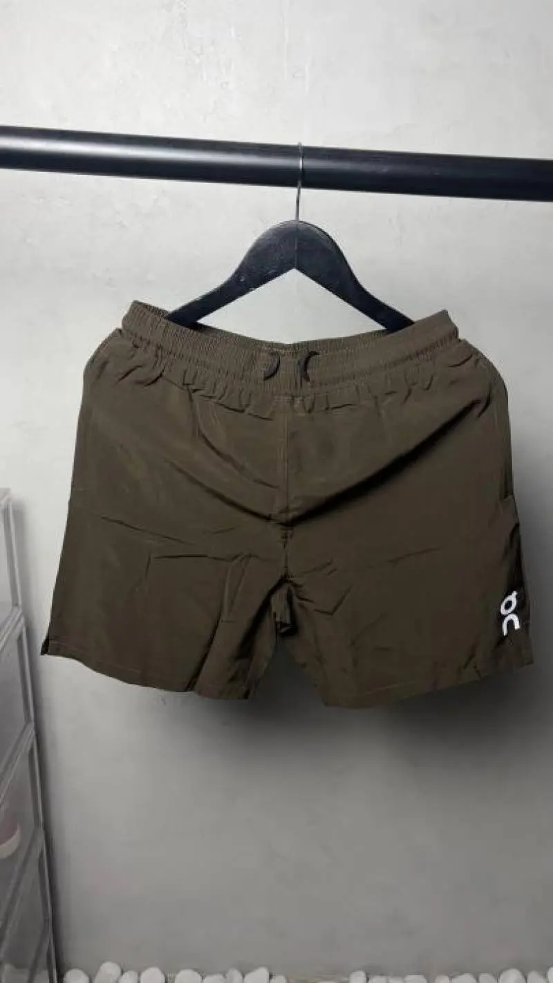 On Cloud Premium Running Shorts 2703 - Image 2